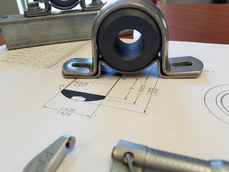 Graphalloy pillow block bearings with graphite metal bushings